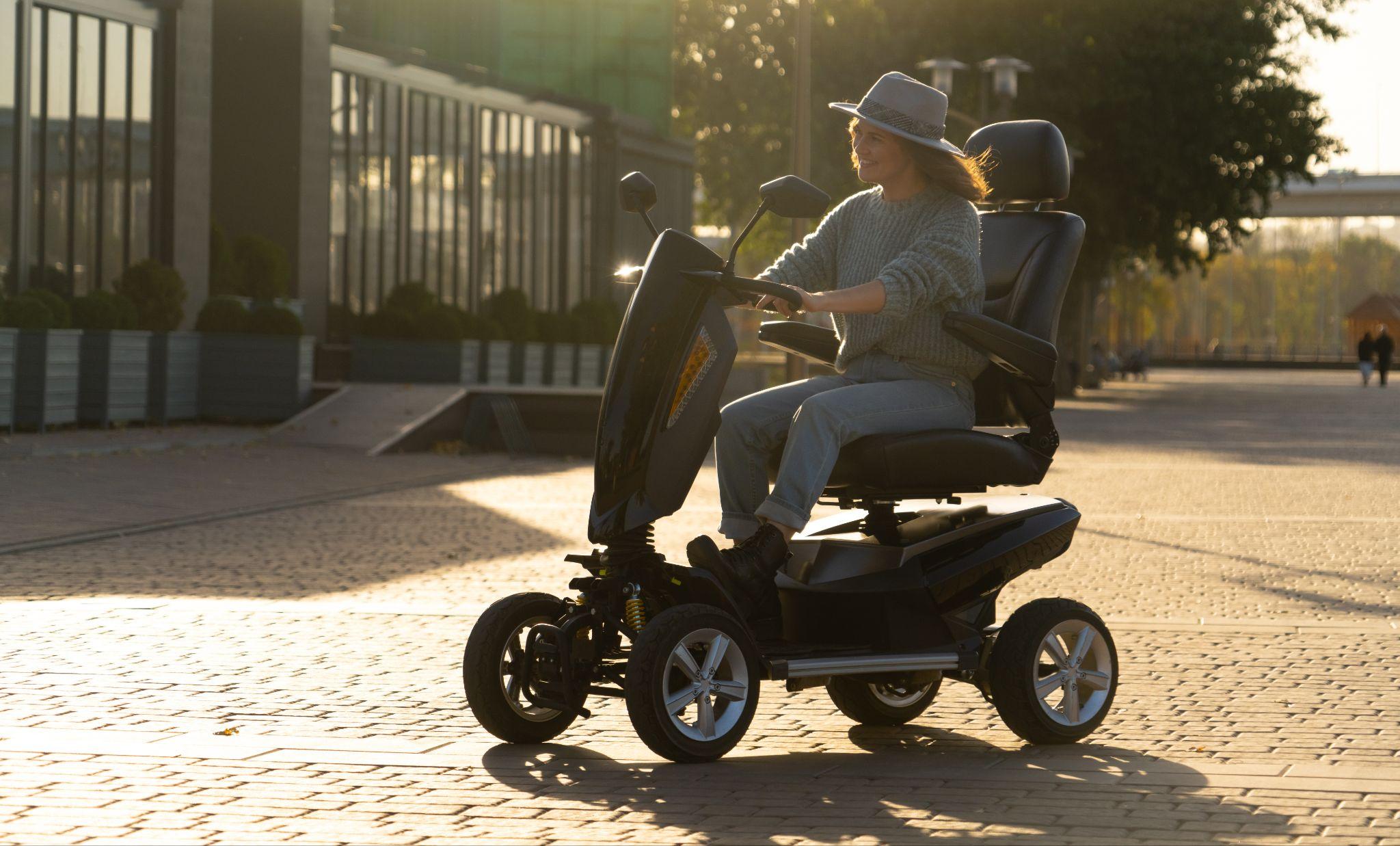 Heavy Duty mobility scooter
